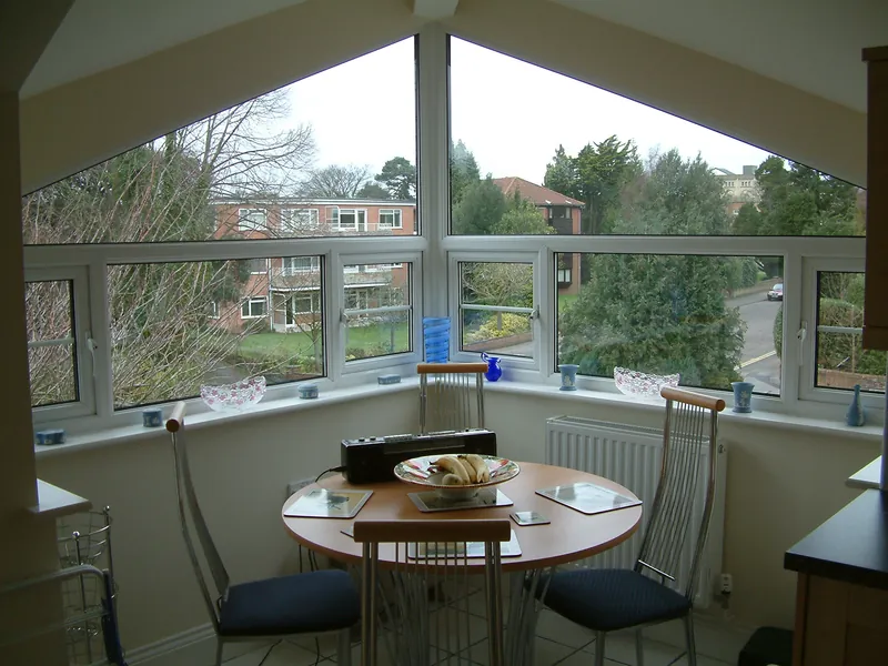 Bay Windows — Gallery Parson's Green